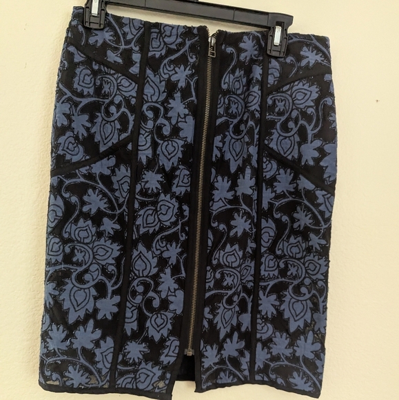 Veronica Beard skirt - Picture 3 of 6